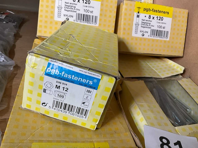 Bouten en slag pluggen - afbeelding 5 van  8