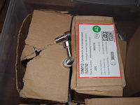Bouten m8x16 roestvrijstaal ca. 6 doosjes x200 st. - afbeelding 1 van  3