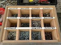 Bouten, moeren, schroeven - afbeelding 2 van  7