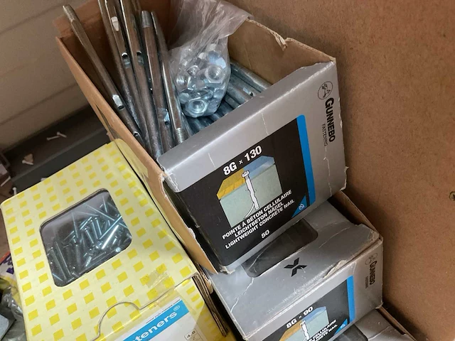 Bouten moeren slagpluggen - afbeelding 4 van  6