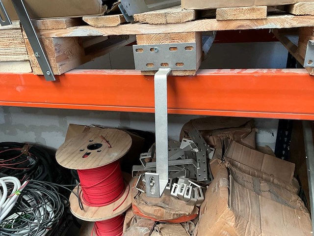 Bouw- en bevestiginghaken (275x) - afbeelding 1 van  6