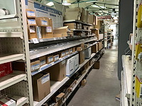 Bouw- en bevestigingsmateriaal - afbeelding 1 van  42