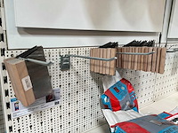 Bouw- en bevestigingsmateriaal - afbeelding 14 van  16