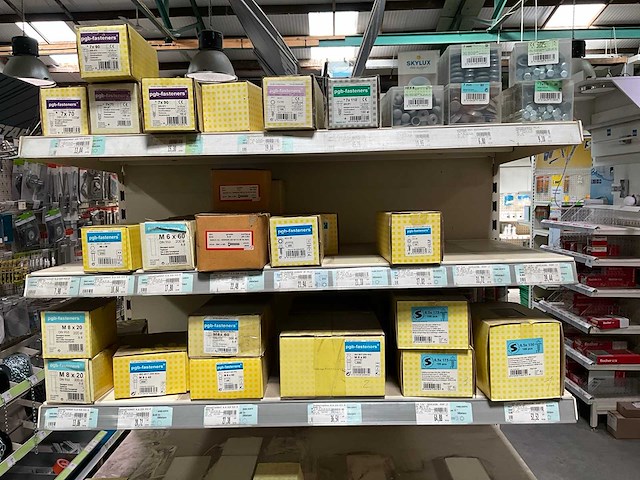 Bouw- en bevestigingsmateriaal - afbeelding 12 van  38