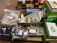 Bouw- en bevestigingsmateriaal - afbeelding 6 van  31