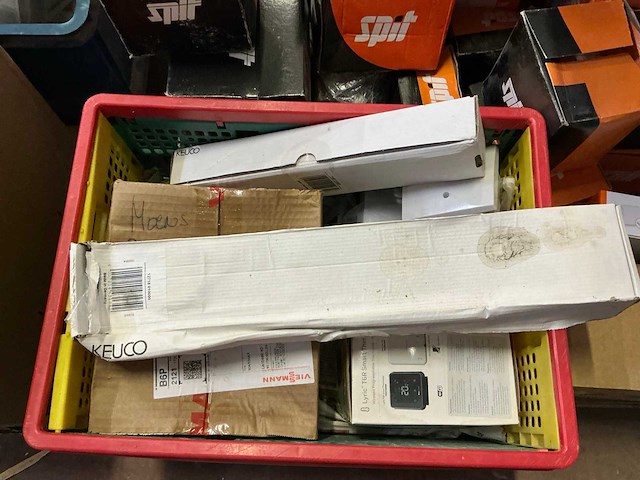 Bouw- en bevestigingsmateriaal - afbeelding 18 van  31