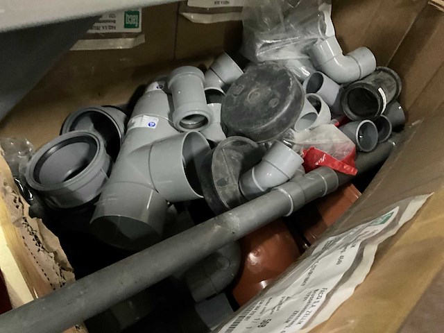 Bouw- en bevestigingsmateriaal - afbeelding 29 van  66