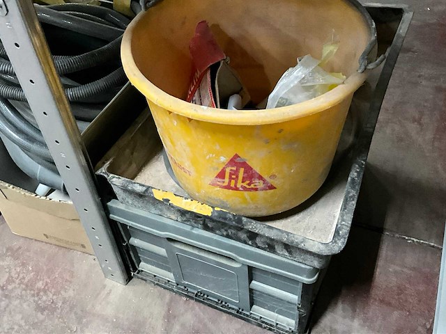 Bouw- en bevestigingsmateriaal - afbeelding 15 van  69