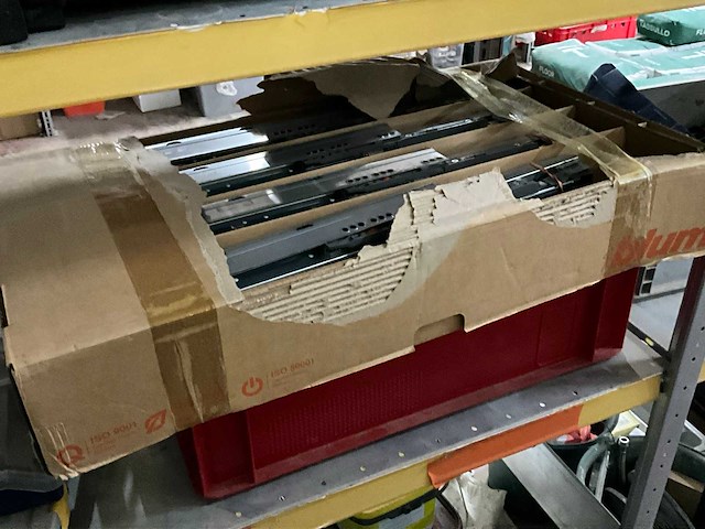 Bouw- en bevestigingsmateriaal - afbeelding 24 van  69