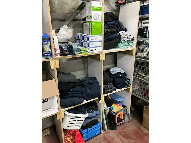 Bouw- en bevestigingsmateriaal - afbeelding 33 van  69