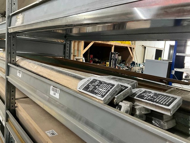 Bouw- en bevestigingsmateriaal - afbeelding 64 van  69