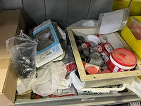 Bouw- en bevestigingsmateriaal - afbeelding 28 van  28