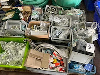 Bouw- en bevestigingsmateriaal - afbeelding 12 van  31