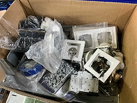 Bouw- en bevestigingsmateriaal - afbeelding 23 van  66