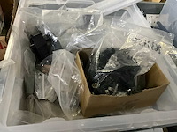 Bouw- en bevestigingsmateriaal - afbeelding 58 van  66