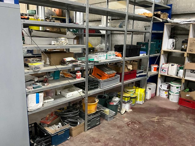 Bouw- en bevestigingsmateriaal - afbeelding 12 van  69