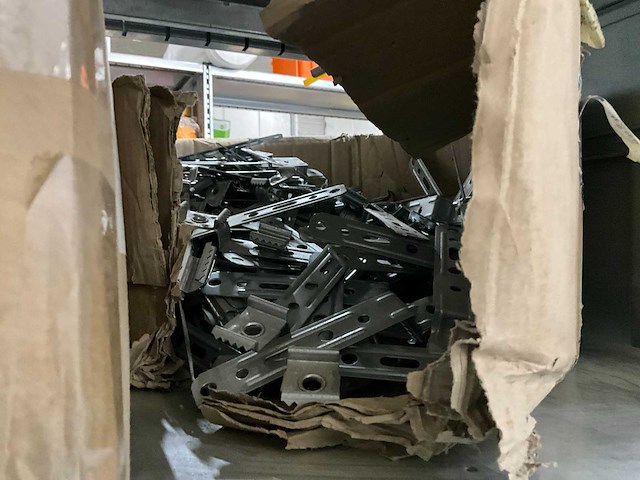Bouw- en bevestigingsmateriaal - afbeelding 46 van  69