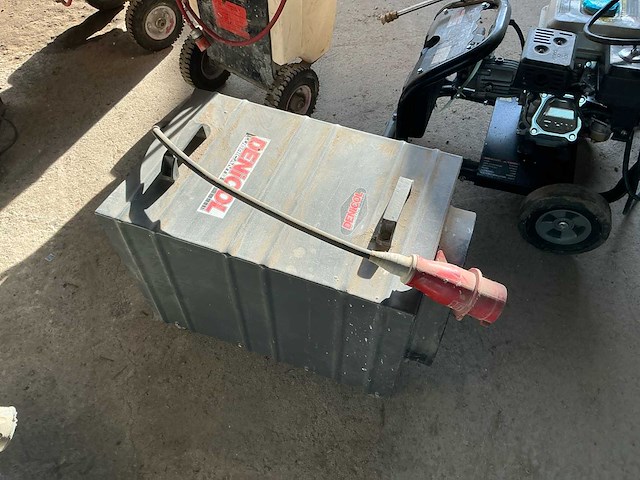 Bouwdroger - afbeelding 2 van  2