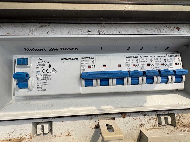 Bouwerf stroomkast - various buidingmaterial - afbeelding 5 van  6