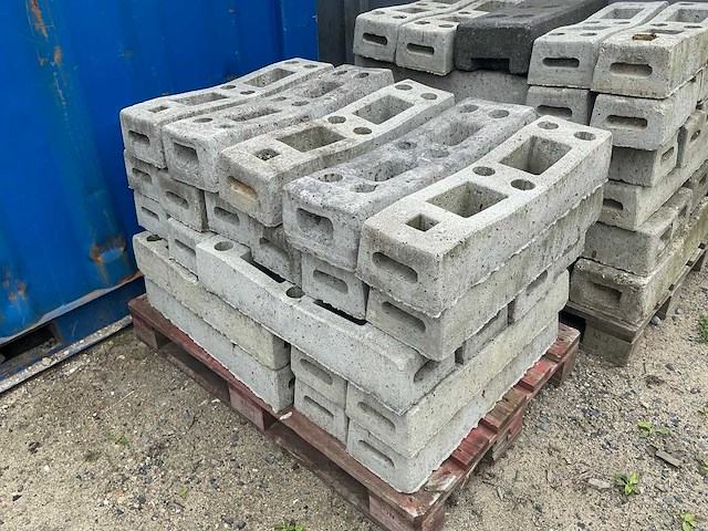 Bouwhek (20x) met betonblok (25x) - afbeelding 5 van  6
