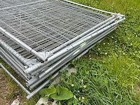 Bouwhek met betonnen blok (15x) - afbeelding 3 van  8