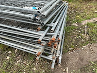 Bouwhek met betonnen blok (30x) - afbeelding 3 van  7