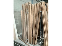 Bouwhout en 2x metalen bok - afbeelding 3 van  8