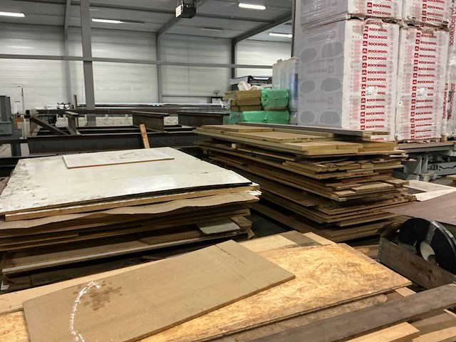 Bouwhout - afbeelding 4 van  7