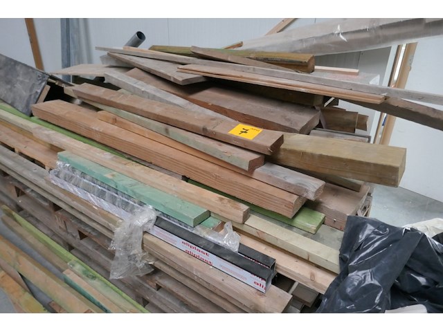 Bouwhout - afbeelding 3 van  7