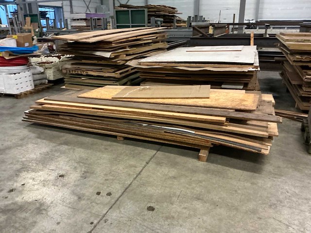 Bouwhout - afbeelding 2 van  7