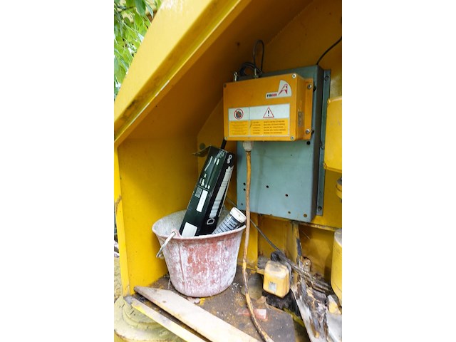 Bouwkraan fm gru + contragegewichten - afbeelding 4 van  35