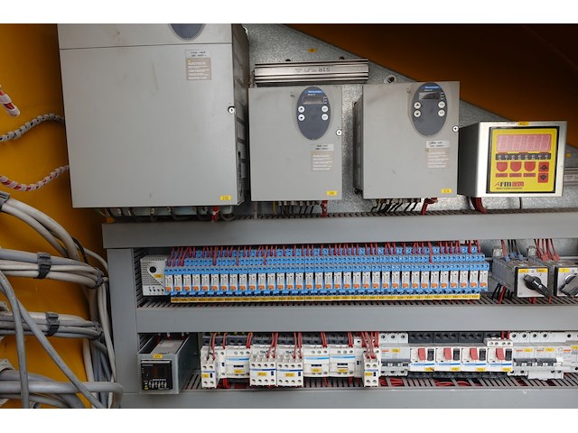 Bouwkraan fm gru + contragegewichten - afbeelding 7 van  35