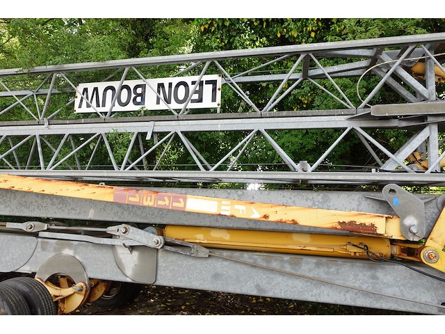Bouwkraan fm gru + contragegewichten - afbeelding 10 van  35