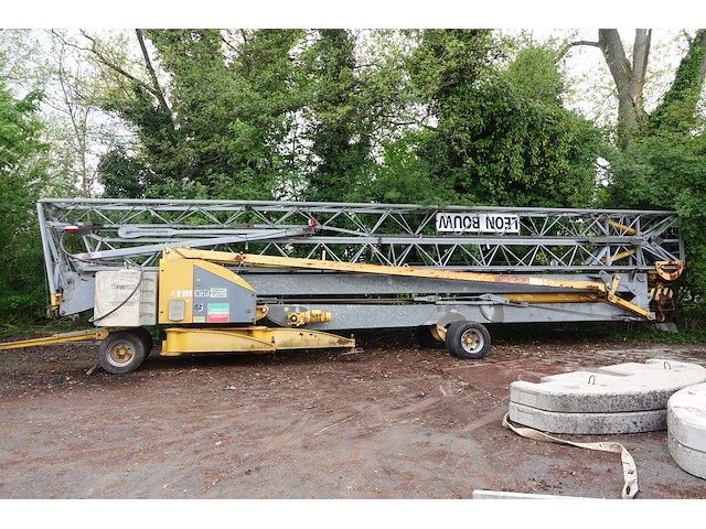 Bouwkraan fm gru + contragegewichten - afbeelding 1 van  35