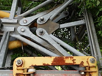 Bouwkraan fm gru + contragegewichten - afbeelding 16 van  35