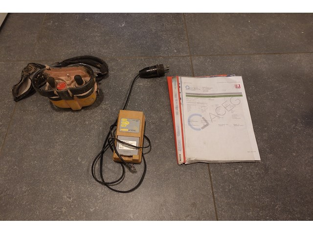 Bouwkraan fm gru + contragegewichten - afbeelding 19 van  35