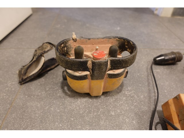 Bouwkraan fm gru + contragegewichten - afbeelding 20 van  35