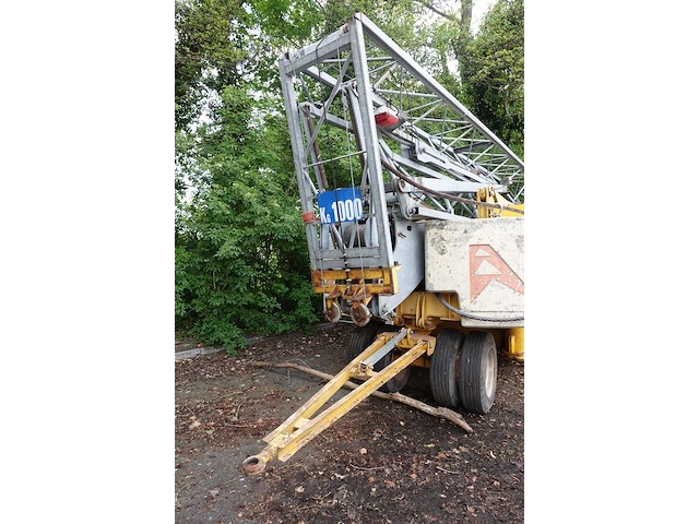 Bouwkraan fm gru + contragegewichten - afbeelding 34 van  35