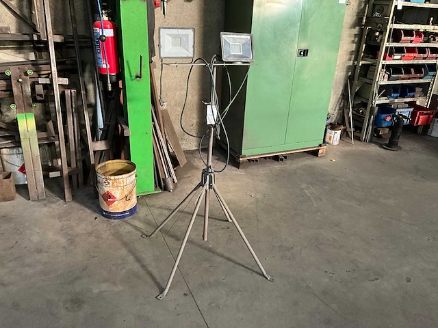 Bouwlamp - afbeelding 1 van  5