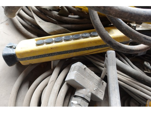 Bouwlift catnic - afbeelding 11 van  11