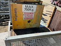 Bouwlift met stelling - afbeelding 7 van  10