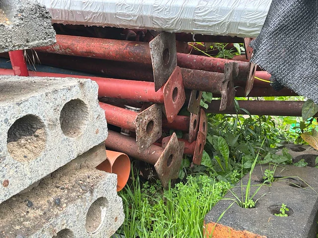 Bouwmaterialen / stokken / rekwisieten set - afbeelding 3 van  4
