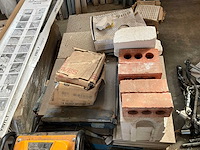 Bouwmaterialen - afbeelding 1 van  3