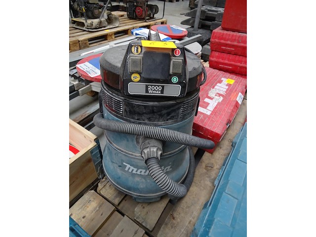 Bouwstofzuiger makita - afbeelding 1 van  3