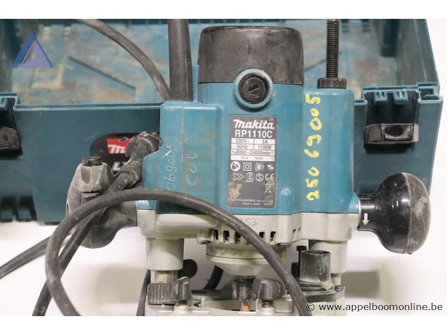 Bovenfrees - makita - rp1100c toebehoren - makita - koffer - afbeelding 2 van  3