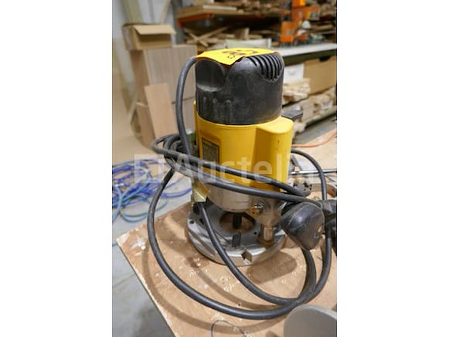 Bovenfrees dewalt + rechte slijpmachine grinder - afbeelding 2 van  5