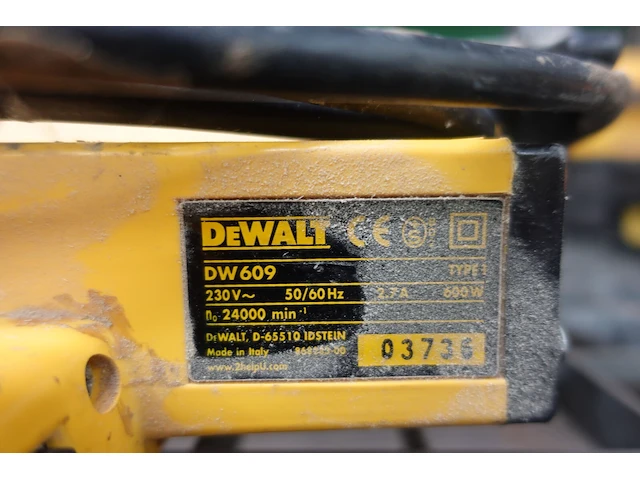 Bovenfrees dewalt - afbeelding 4 van  4