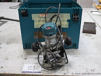 Bovenfrees makita rt0700c, 710w, werking niet gekend - afbeelding 1 van  2