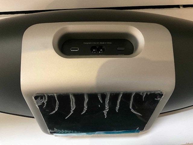 Bowers & wilkins zeppelin draadloze luidspreker - afbeelding 4 van  5