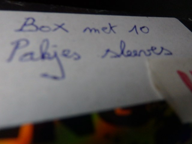 Box met 10 pakjes sleevers - afbeelding 1 van  3